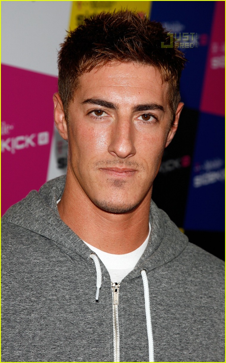 Rosanne Dorsey: eric balfour wallpaper