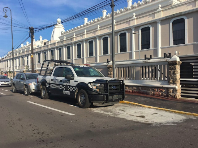 #ÚLTIMAHORA Se desata balacera cerquita de zona centro de Veracruz puerto. Noticias en tiempo real