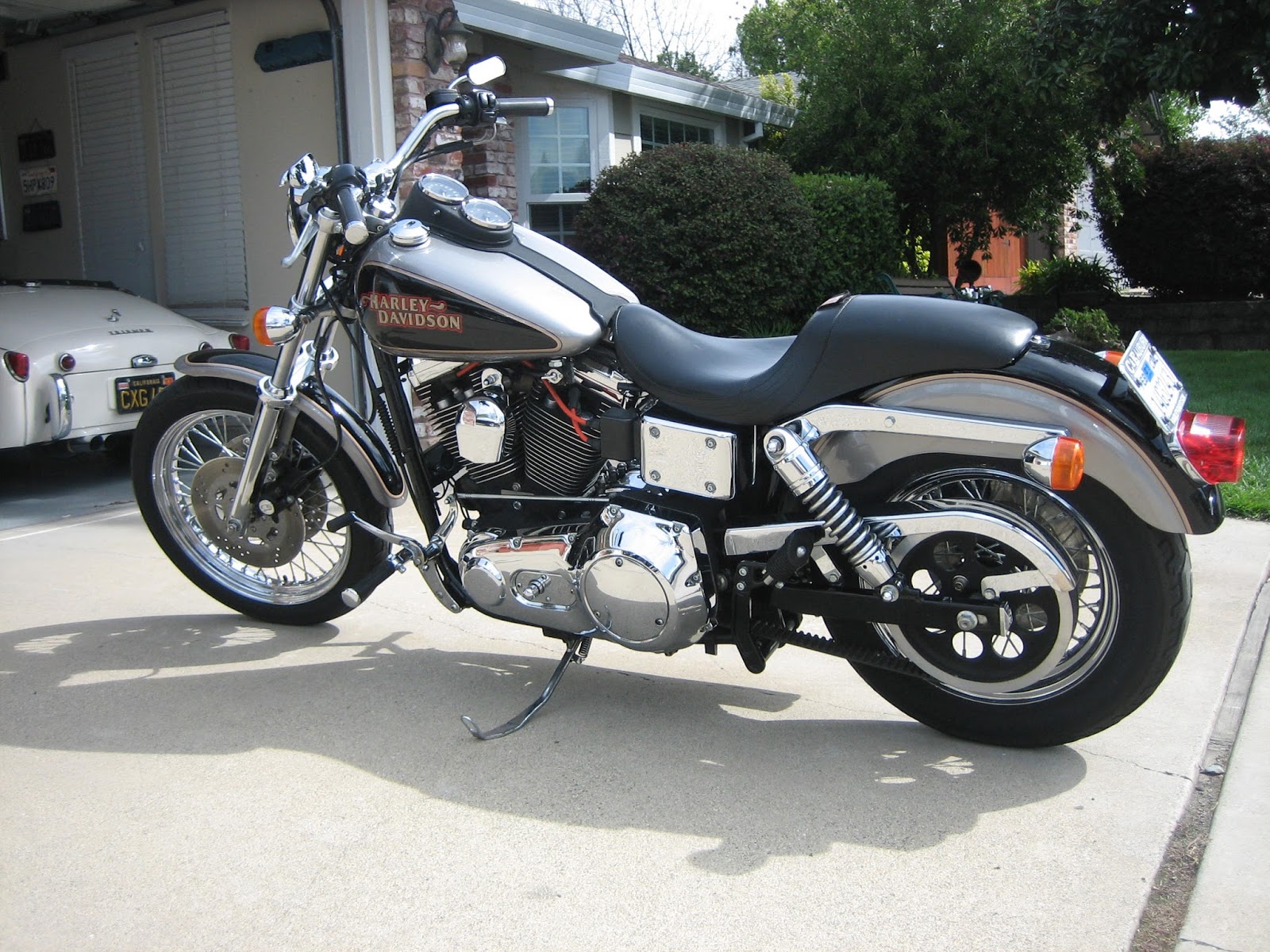 Eric's Garage My 1996 Harley Davidson Dyna Low Rider experience