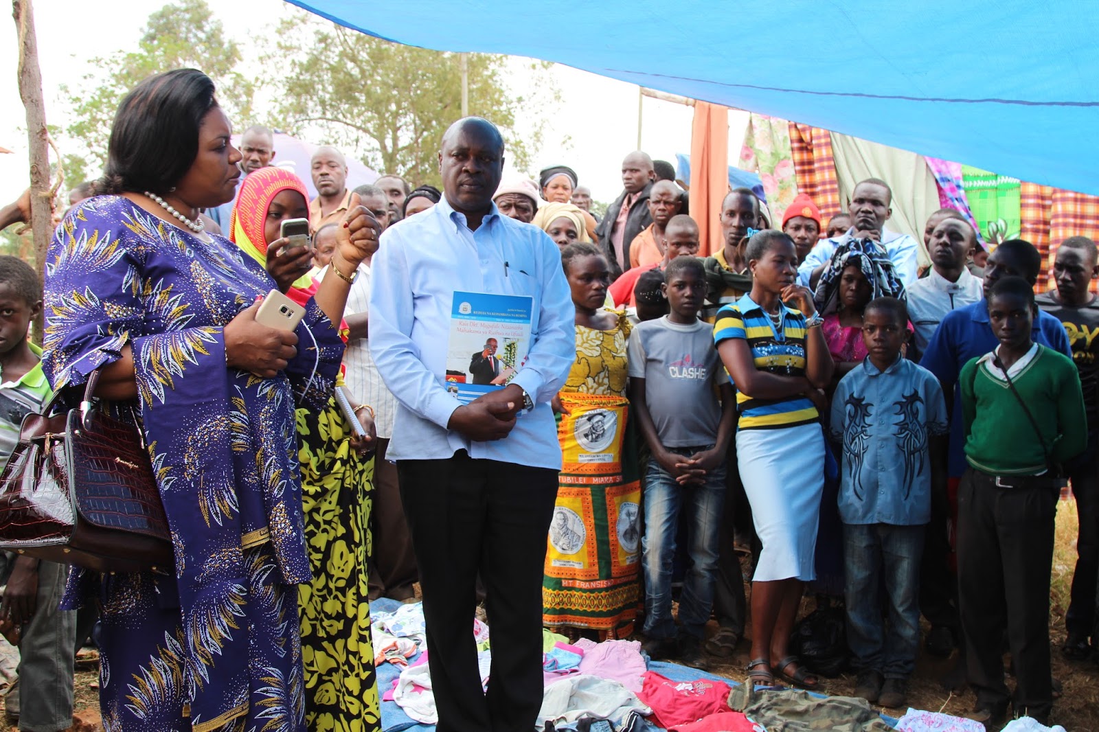 MATUKIO @ MICHUZI BLOG: MHE. JENISTA MHAGAMA AFANYA ZIARA WILAYANI ...
