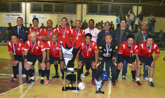 Esporte: Marau realiza competições de Futebol, Truco e Bocha - Tua