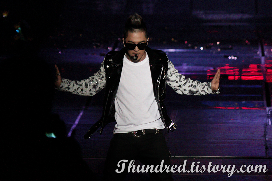 http://3.bp.blogspot.com/-vyK_75Ofbmc/Ttzh9astCaI/AAAAAAAANZs/vBox6aAB7ak/s1600/Taeyang_001.jpg