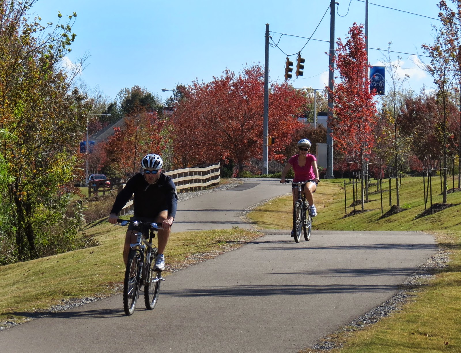 Memphis Cyclist Fall is a great time of the year for riding bikes in