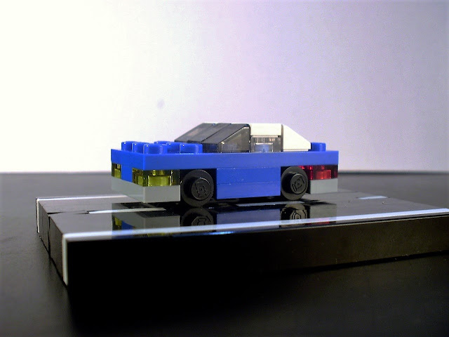 MOC LEGO Micro Carro Azul