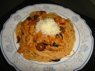 Spaghete cu carne de porc