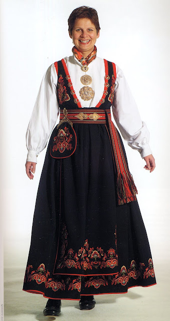 FolkCostume&Embroidery: Overview of Norwegian Costumes, part 2. The ...