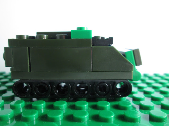 MOC LEGO micro escala M113