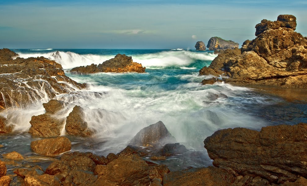 Pantai Siung - Bukit dan Panorama yang Wajib Didatangi - WISATA
