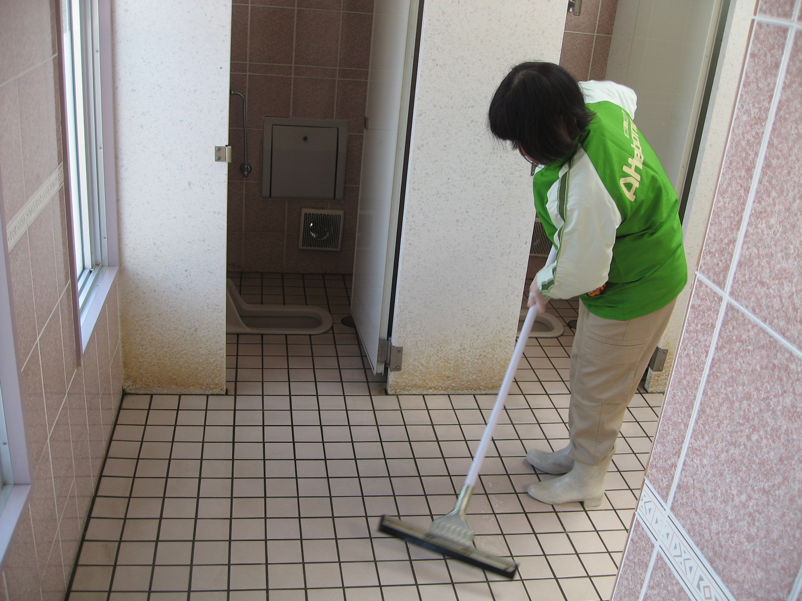 大和あけぼの園 トイレ清掃作業班