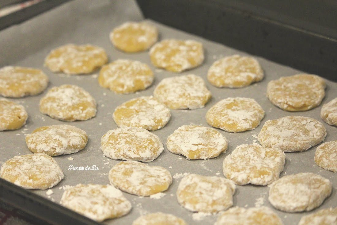 Receta para hacer deliciosas galletas de limón