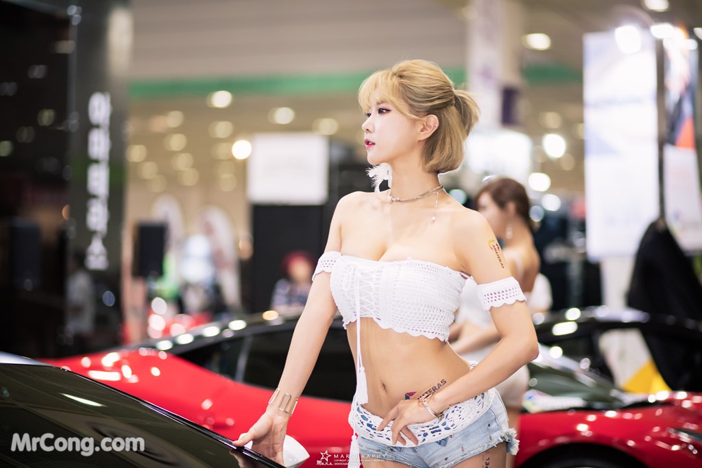 Heo Yoon Mi&#39;s beauty at the 2017 Seoul Auto Salon exhibition (175 photos) photo 2-0