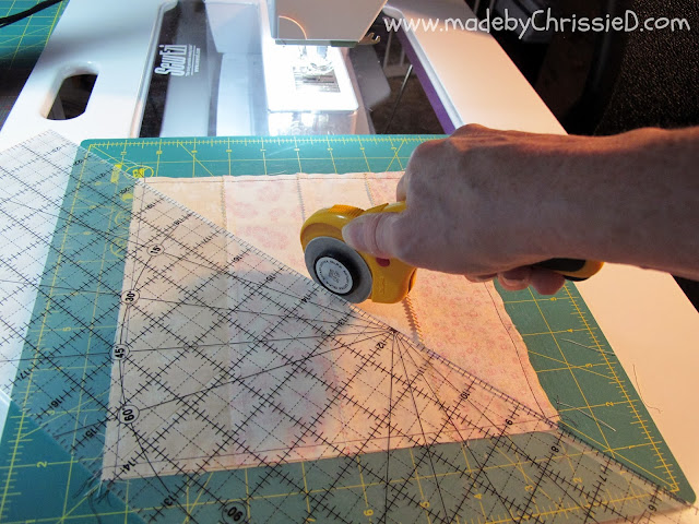 Autumn's Golden Gown - A Jelly Roll Quilt Tute by www.madebyChrissieD.com Autumn's Golden Gown - A Jelly Roll Quilt Tute by www.madebyChrissieD.com