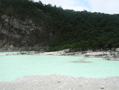 Misteri Angkernya Gunung Patuha ~ Dunia Afrina