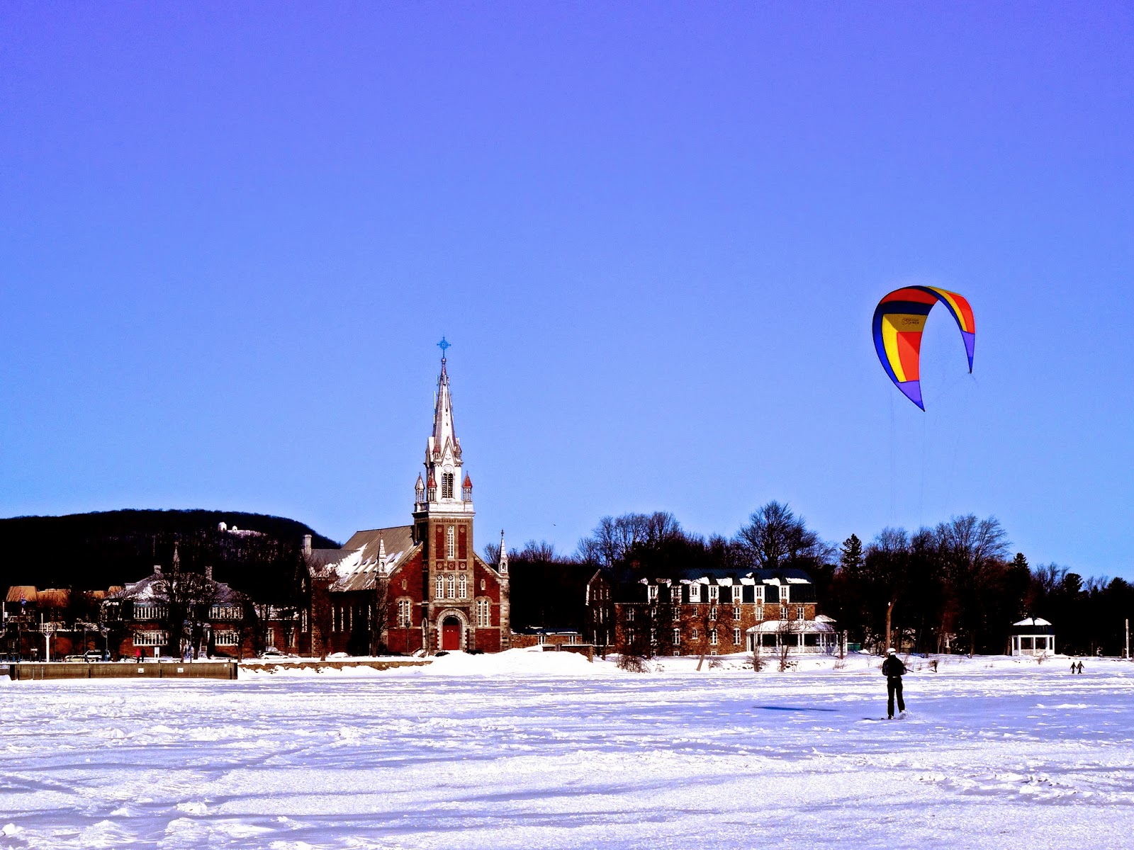 Le Québec en paysages, architecture et histoire 1bFaits de base