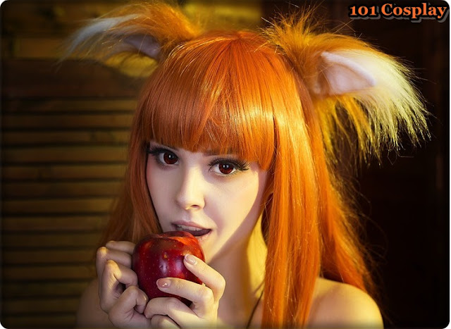 Spice and Wolf - Holo the Wise Wolf cosplay by Disharmonica
