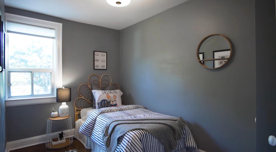 21 Photos vs. 311 Victoria Park Ave, Toronto Interior Design Home Tour