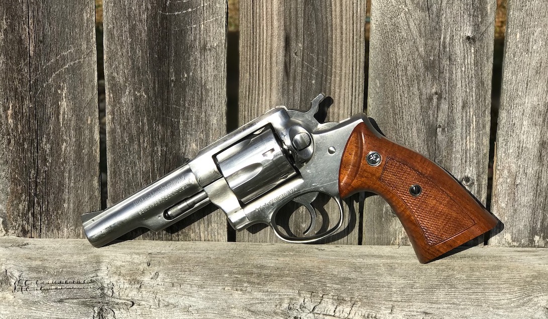 Blog O'Stuff: New Grips for the Ruger Police Service Six