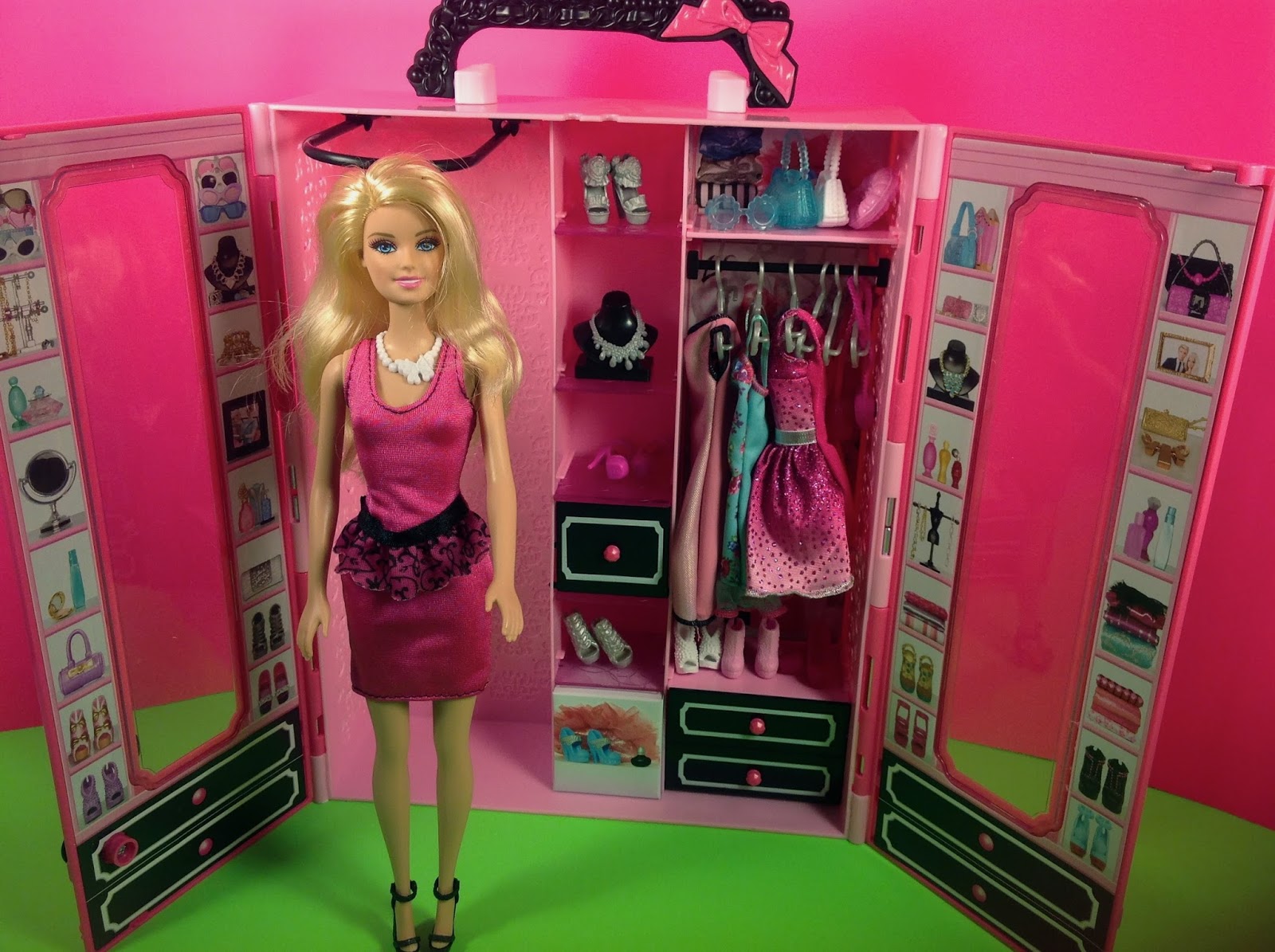 Attractive Appearance On The Barbie Closet Storage