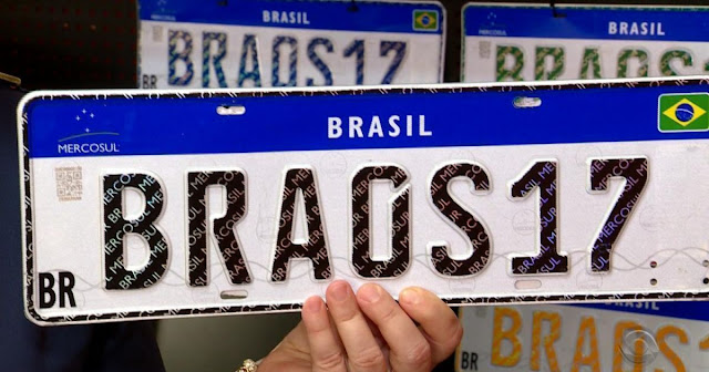 Bolsonaro diz que pretende retirar placa de carros do Mercosul