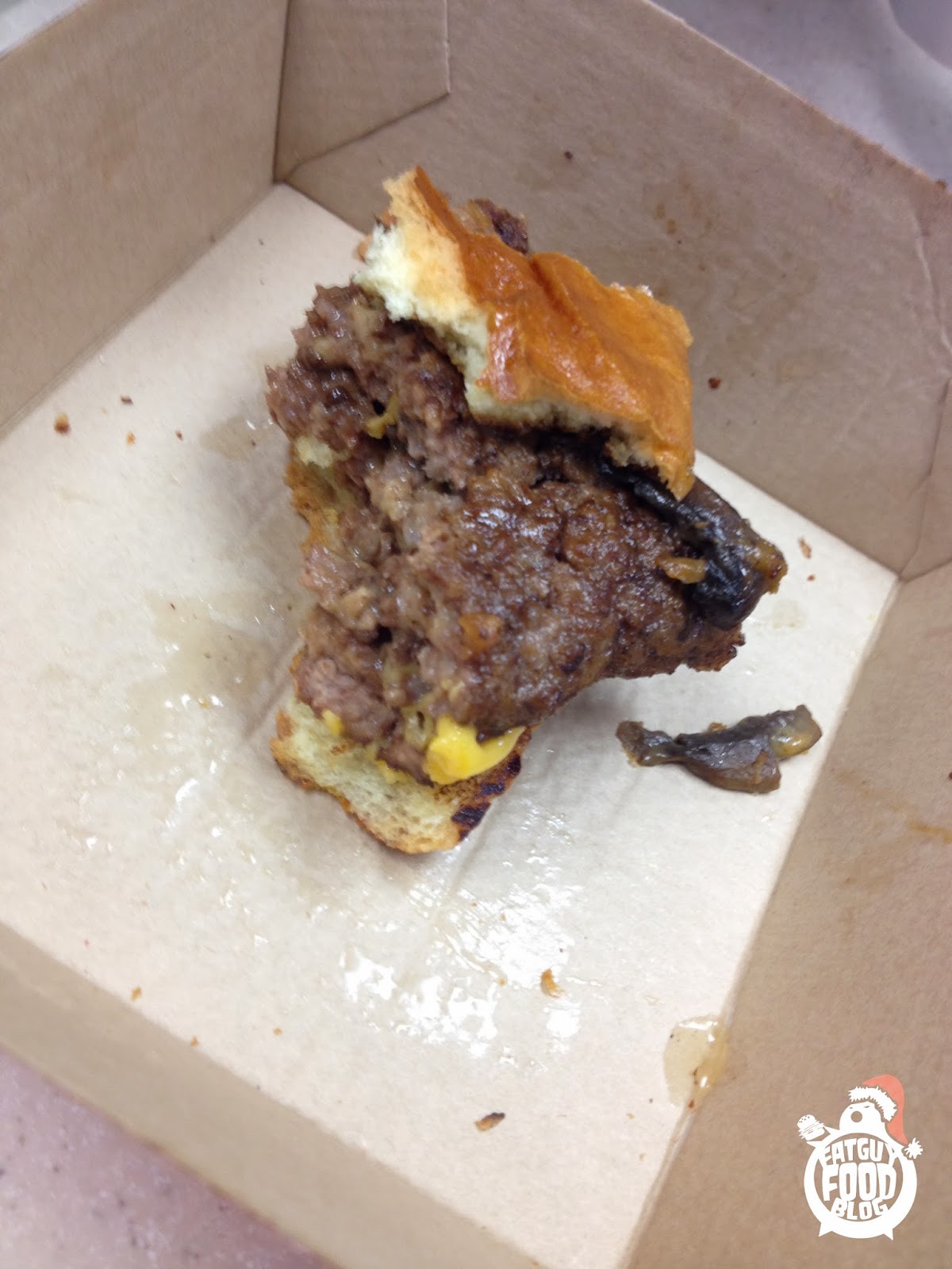 FATGUYFOODBLOG Wendy's Bacon Portabella Melt on Brioche