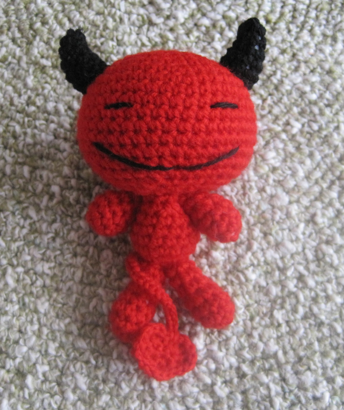 little-devil-sayjai-amigurumi-crochet-patterns-k-and-j-dolls-k