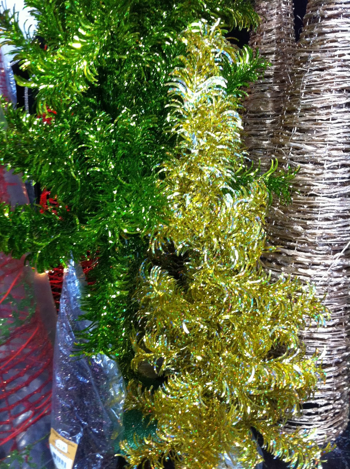 Betsy Ross Baskets and Quilts Remembering the Aluminum Tree