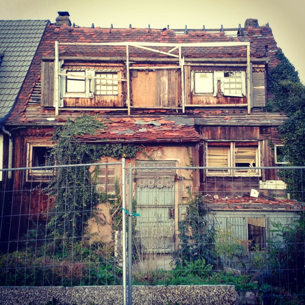 30+ Best Sammlung Schwarzes Haus : Schwarze Doppelung | Häuser