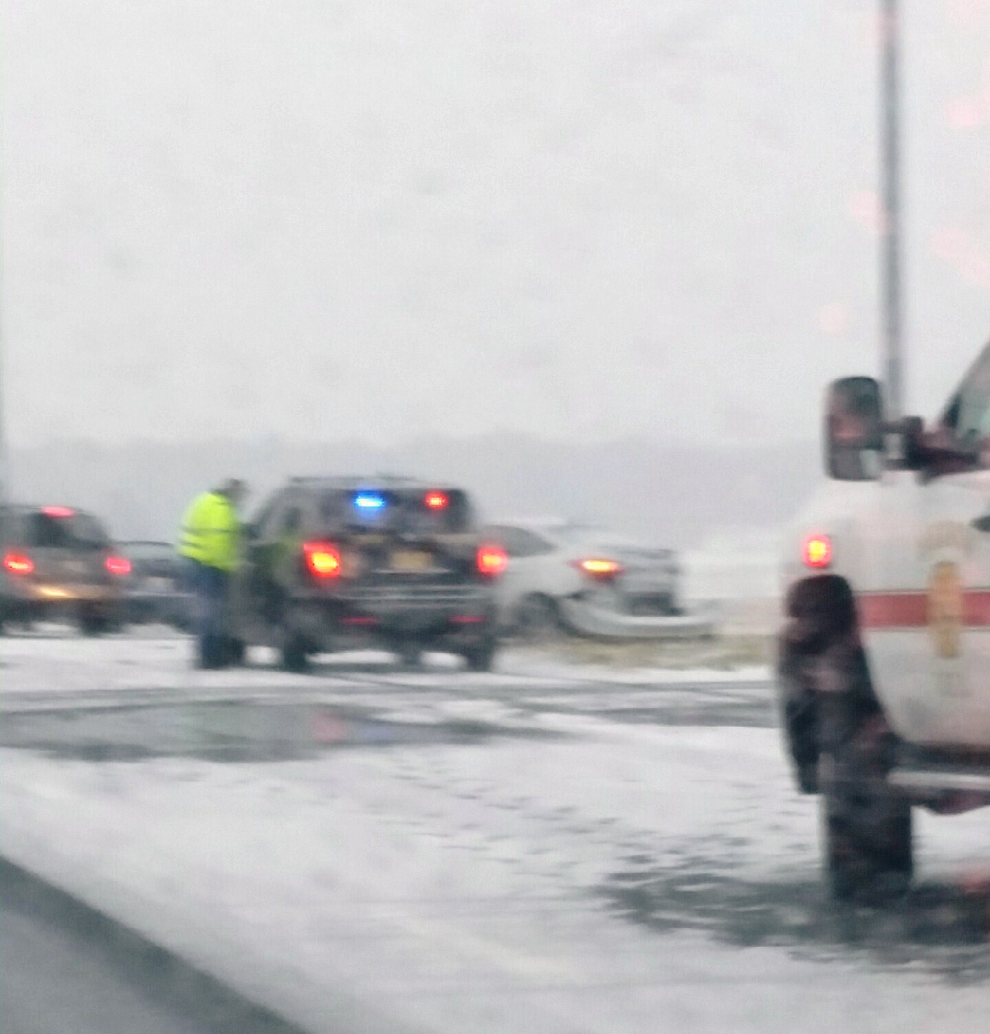 Salisbury News BREAKING NEWS THREE CAR ACCIDENT EAST BOUND ON RT. 50