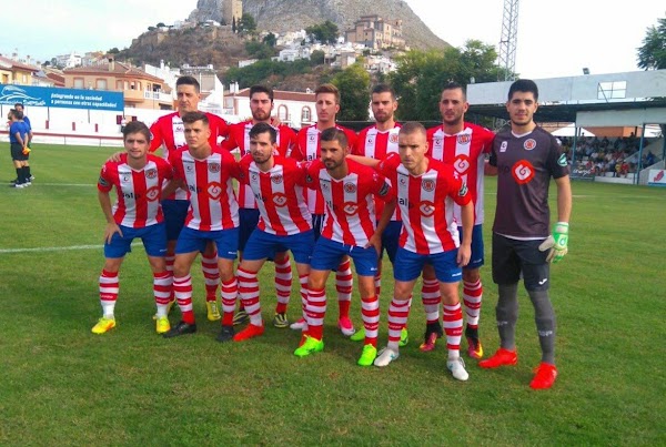 El Atlético Malagueño sigue siendo más líder tras ganar al Torredonjimeno (3-1)