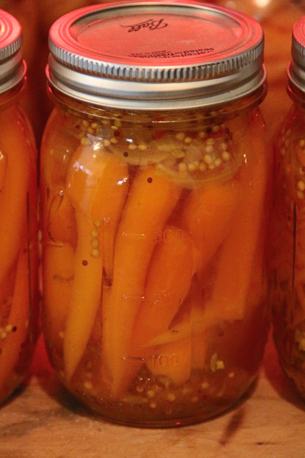 FLOWER POT KITCHEN CANNED SWEET PICKLED CARROTS