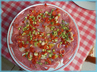 Carpaccio con peperoni, zucchine e cipolla rossa di tropea
