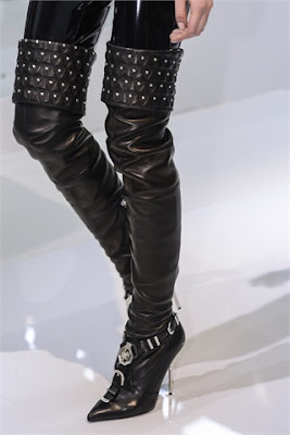 Versace-elblogdepatricia-scarpe-zapatos-shoes-calzature-chaussures-cuissardes-overknee