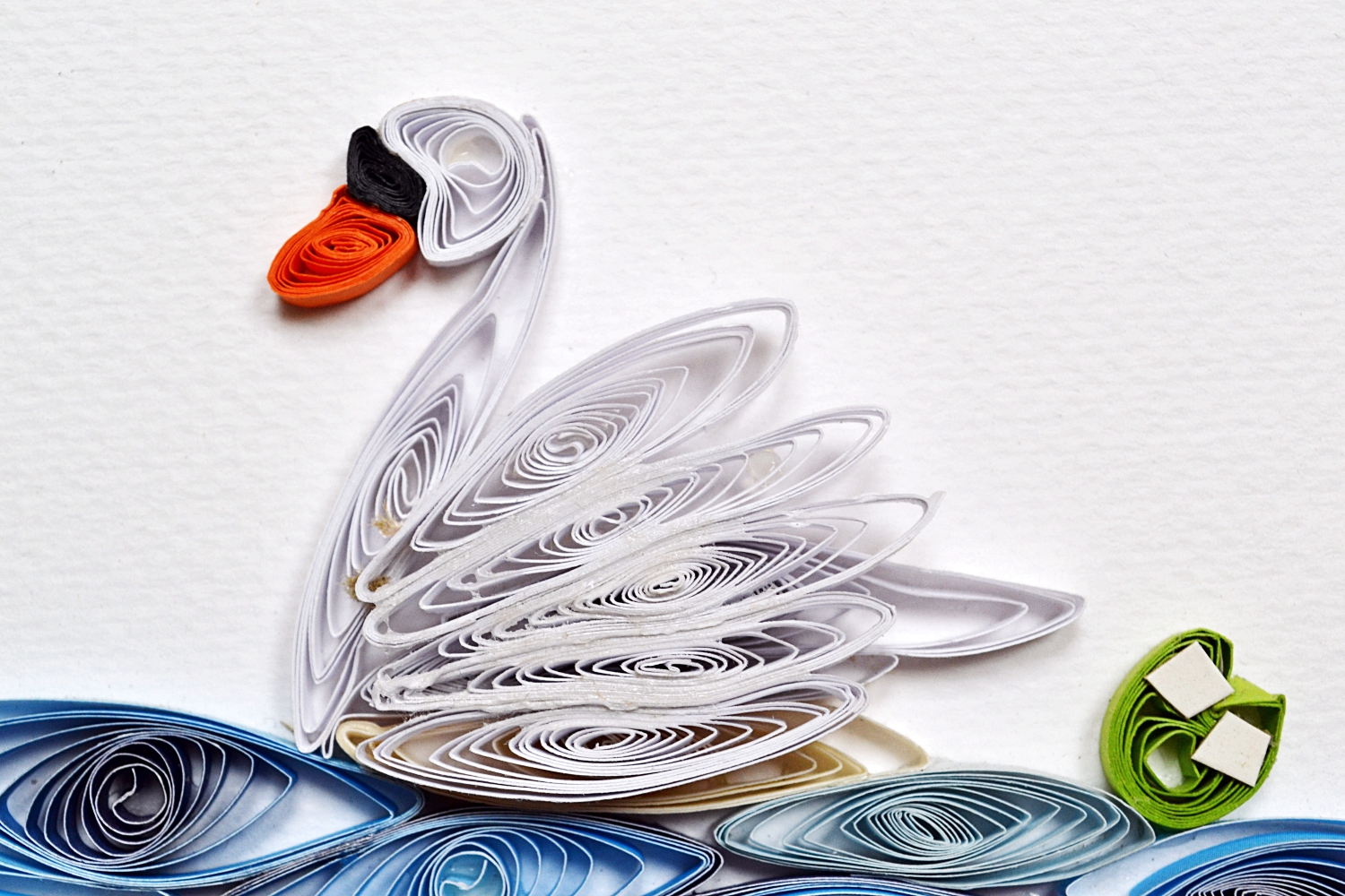 Jul and Joy! The Swan quilling