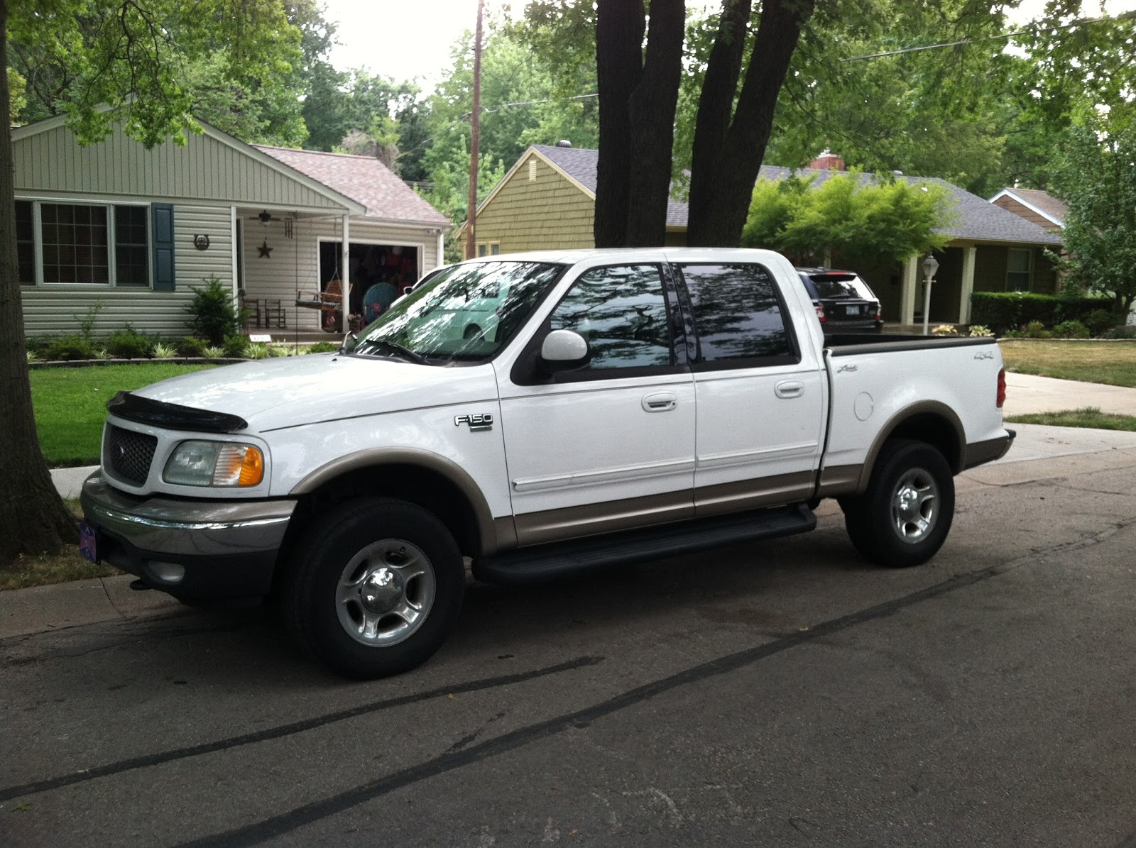 2003 Ford F-150 Lariat Crew Cab