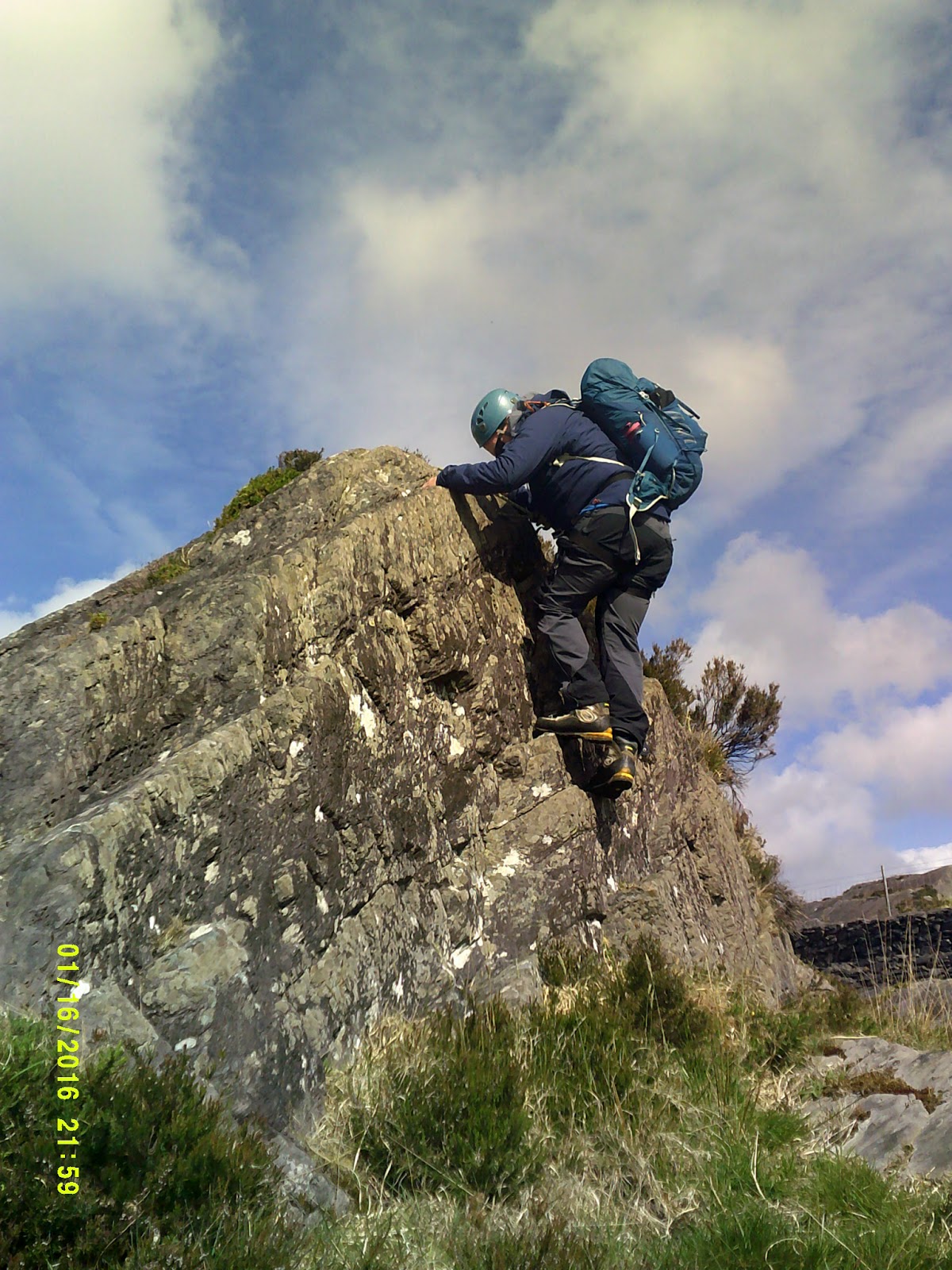 Outdoors Ireland Photos From A TwoDay Mountaineering + Scrambling
