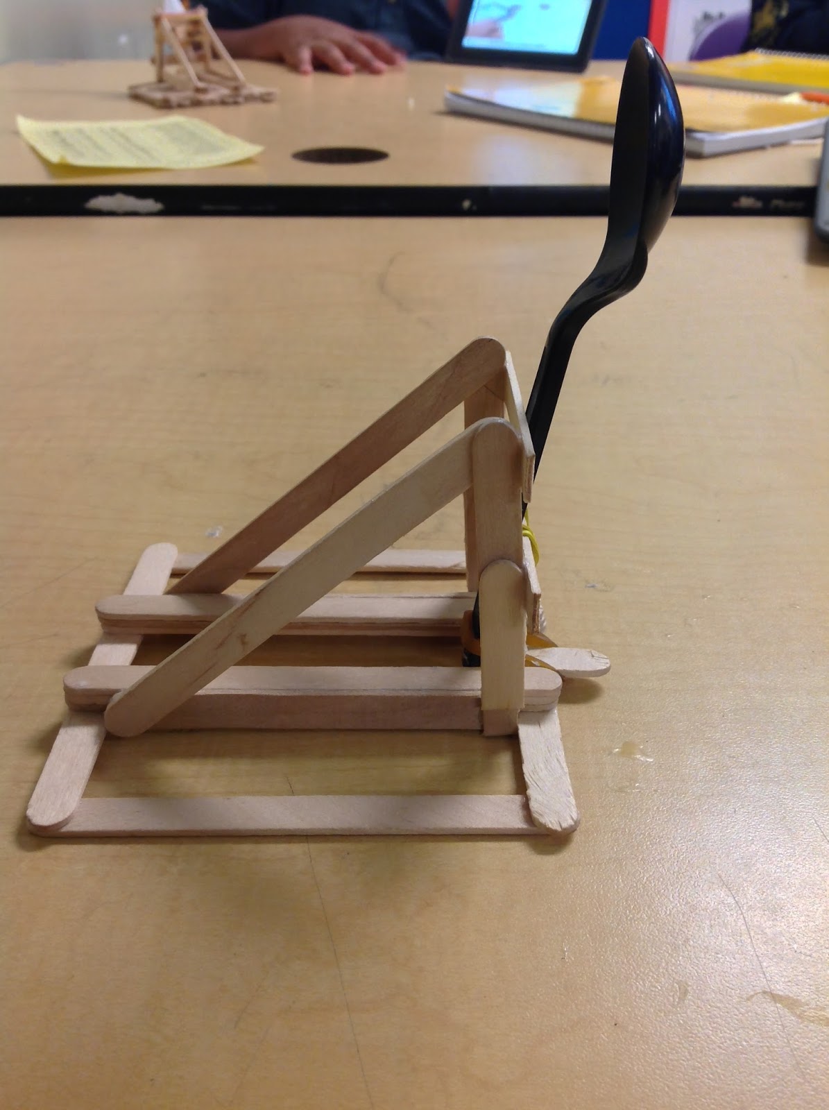 How To Make A Catapult With A Spoon Rubber Bands And Popsicle Sticks