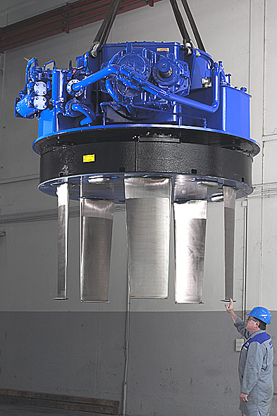 Движетель форта шнайдера. Крыльчатый движитель дкк-20/5-ф. Крыльчатый движитель. Крыльчатые движители фойта-шнайдера. Движитель войта-шнайдера.