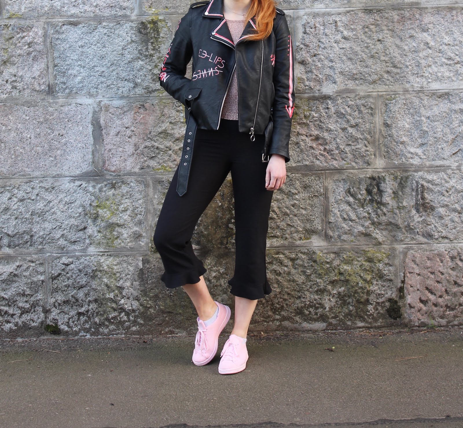 Girly Graffiti Skw