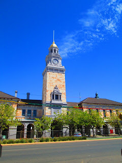 Sebastian goes Australia: Wave Rock und Kalgoorlie