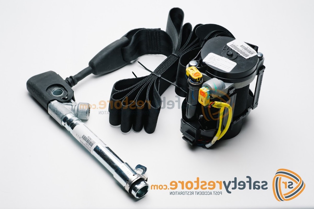 How To Fix A Car Seat Belt Buckle