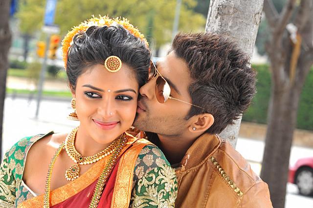 Wallpapers HD: iddarammayilatho movie stills