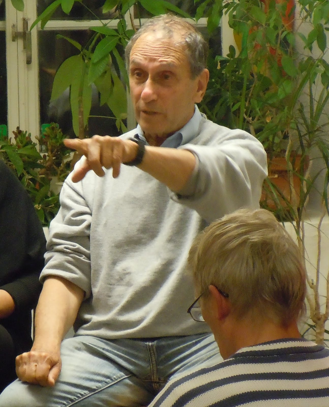 Frige de fem kubanerna Saul Landau skriver om René González' situation!