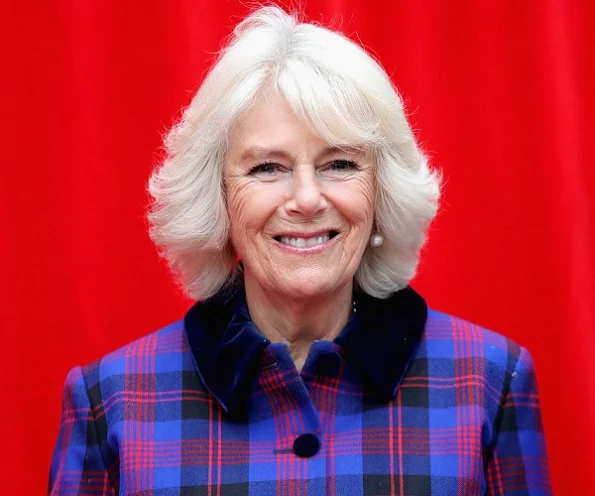 Camilla, Duchess of Cornwall meets children as she visits Swindon Railway Station to name Sir Daniel Gooch Place, style wore dress, New season autumn dresses Fall 2016 Fashion Trends, Fall/Winter 2016-2017 Trends