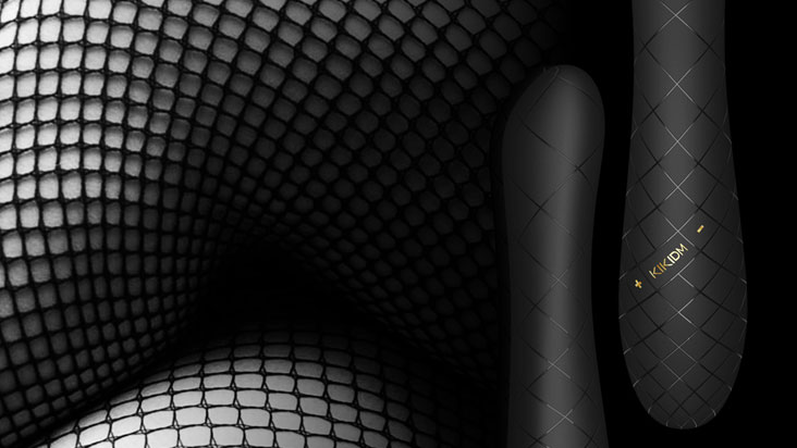 If It\u0026#39;s Hip, It\u0026#39;s Here (Archives): Designer Chess Set Stimulates The Body As Well As The Mind ...