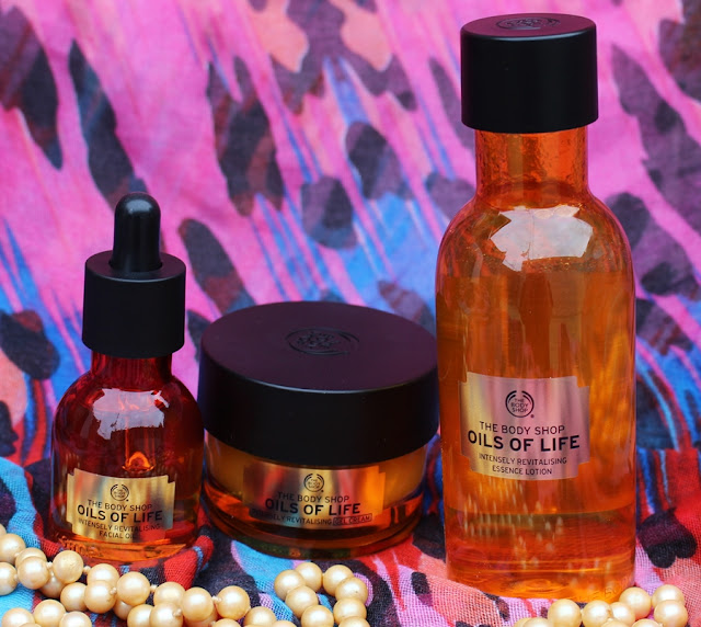the body shop Oils of Life