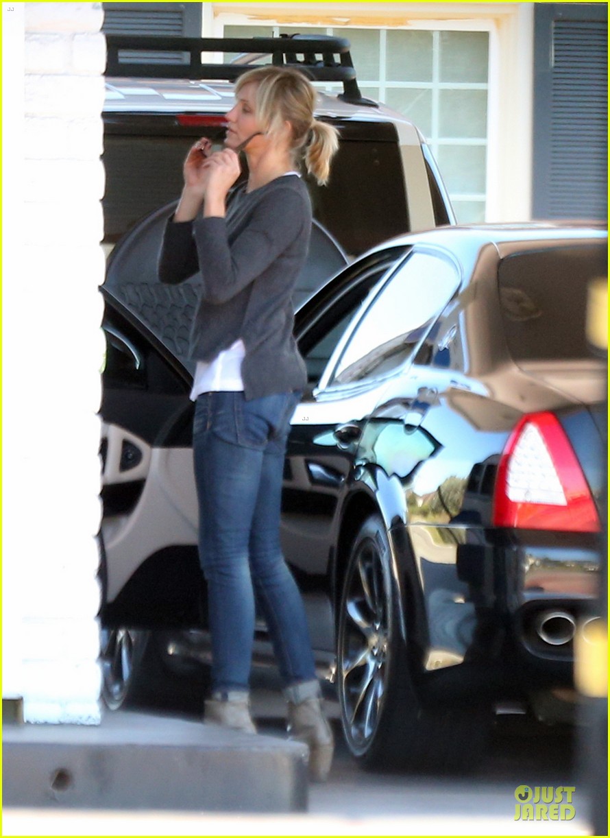 Gossip Journal: Cameron Diaz in Seal Beach