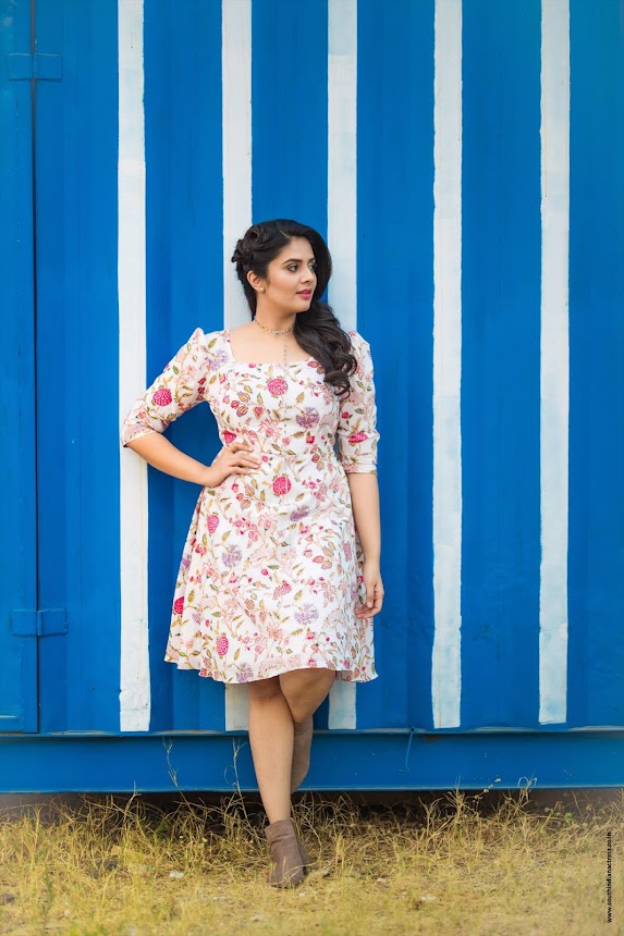 SreeMukhi in floral outfit by Kirthana Sunil
