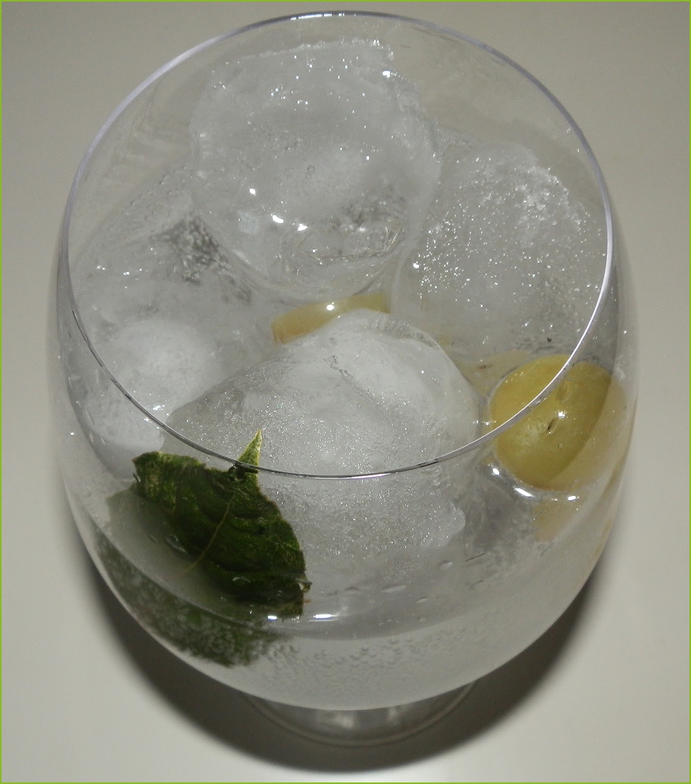 Preparación. Gin Tonic perfecto Nordés