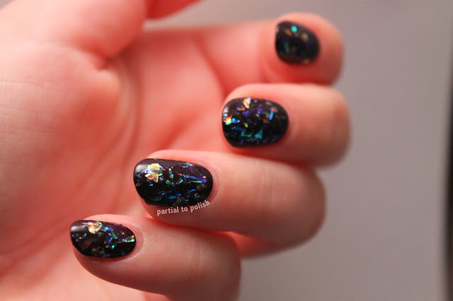 Color Club Covered In Diamonds