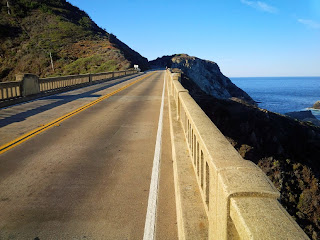 Open road along the coast in San Francisco, perfect for riding along.